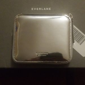 Everlane Square Zip Wallet